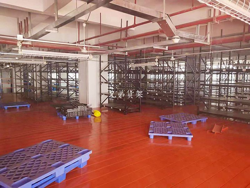 服裝廠(chǎng)閣樓平臺(tái)定做